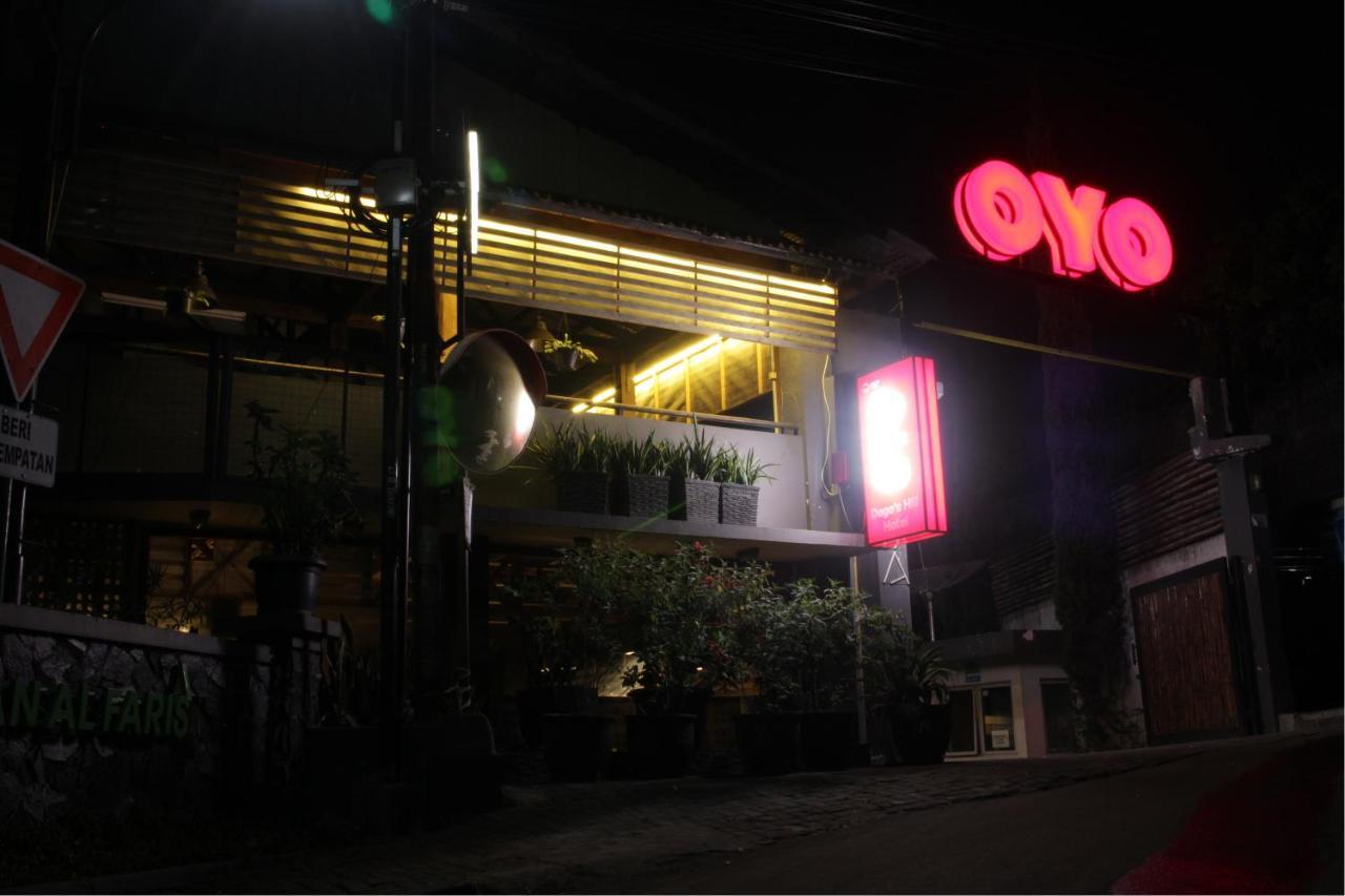 Oyo 167 Dago'S Hill Hotel Бандунг Экстерьер фото