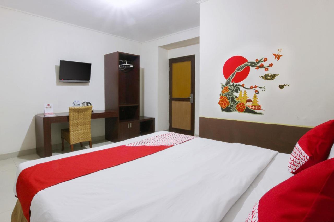 Oyo 167 Dago'S Hill Hotel Бандунг Экстерьер фото